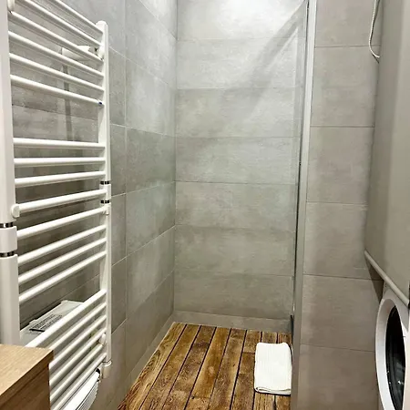 Spacieux En Centre Apartment *